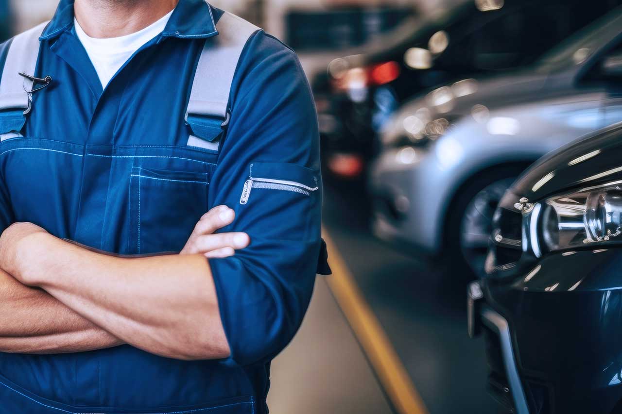自動車整備士イメージ